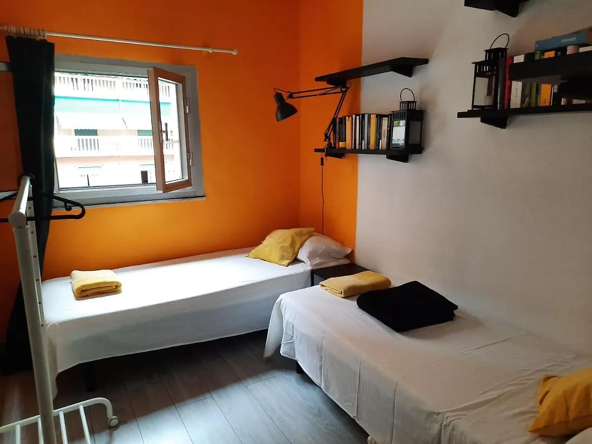 La Casa Di Marta Daire Cenova 0*,